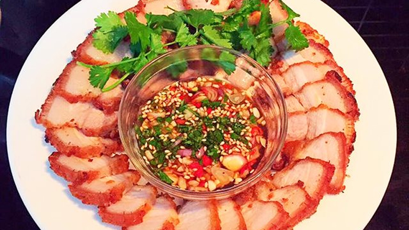 Thịt ba chỉ chiên kiểu Thái Bỏ túi ngay 10 món ngon từ thịt ba chỉ siêu hấp dẫn