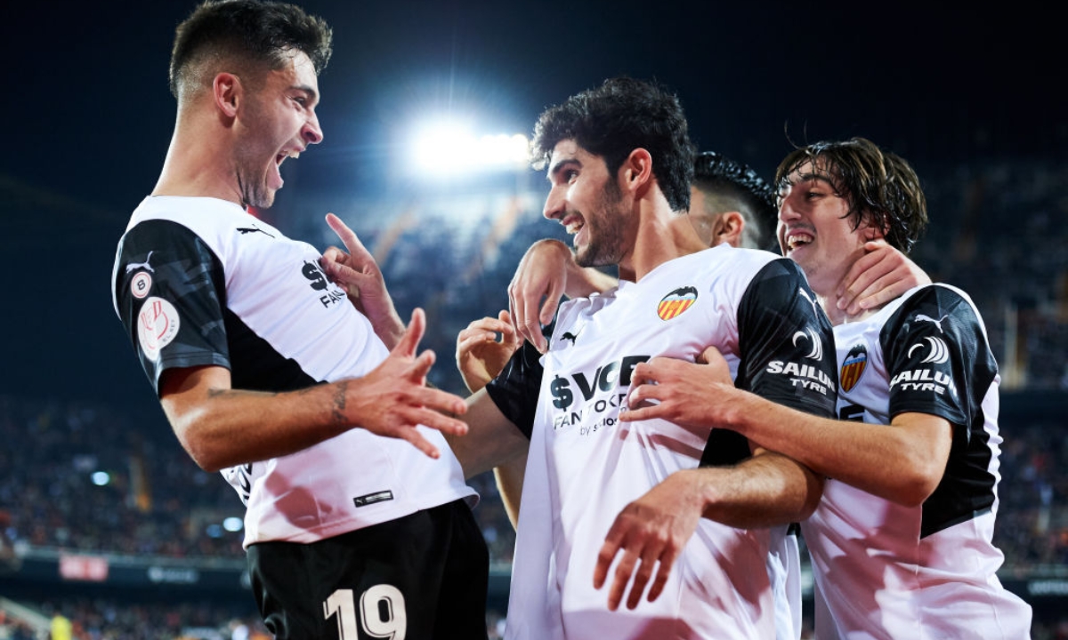 Câu lạc bộ Valencia - Thông tin huấn luyện viên, thành tích & đội hình hiện tại - SBOBET FUN