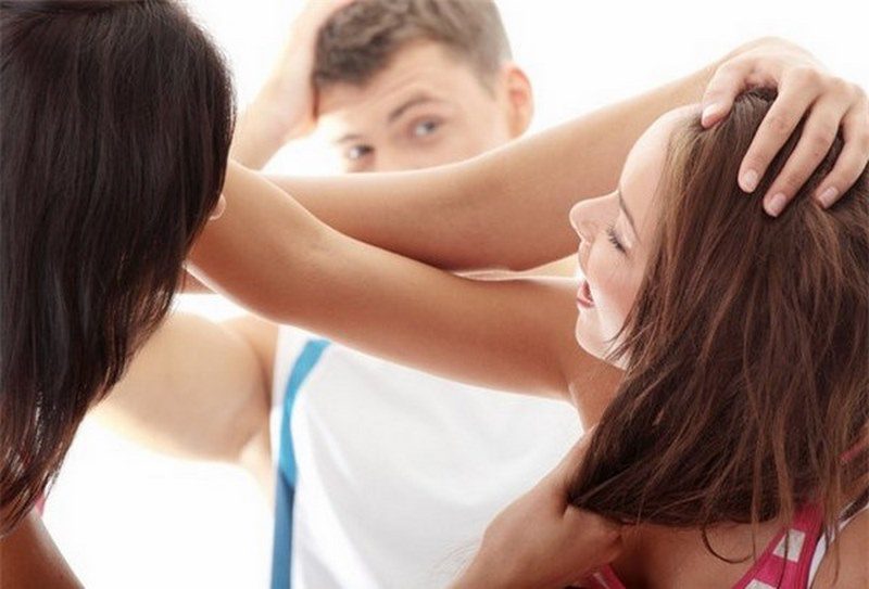 Nằm mơ thấy ghen tuông nên đầu tư vào con số nào để đổi đời? - Thényique