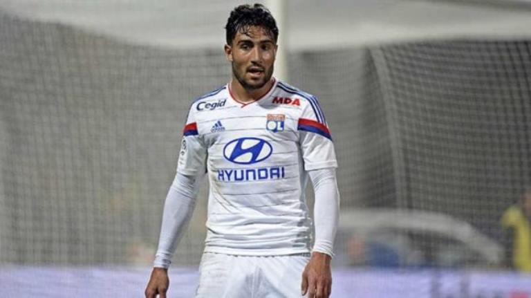 Chiều cao, cân nặng, số đo của Nabil Fekir, Cha mẹ, Gia đình 1 Nabil Fekir Height, Weight, Body Measurements, Parents, Family - Celebily