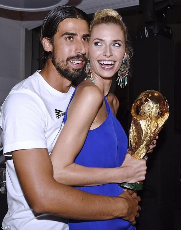 Sami Khedira Vợ, Bạn gái, Tuổi, Chiều cao, Cân nặng, Số đo cơ thể 2 Sami Khedira Wife, Girlfriend, Age, Height, Weight, Body Measurements - Celebily