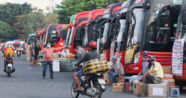 Từ 1/9, gửi hàng trên xe khách phải cung cấp 6 thông tin - Tuổi Trẻ Online