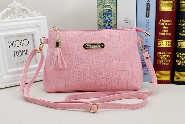 Mơ Thấy Túi Xách Có Ý Nghĩa Gì? Nên Đặt Cược Vào Con Số Nào?